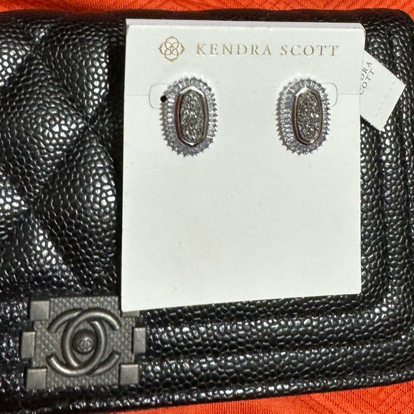 NEW KENDRA SCOTT Baguette Ellie Stud Earrings SILVER DIAMOND ROCK STONE GEMSTONE - Picture 4 of 13